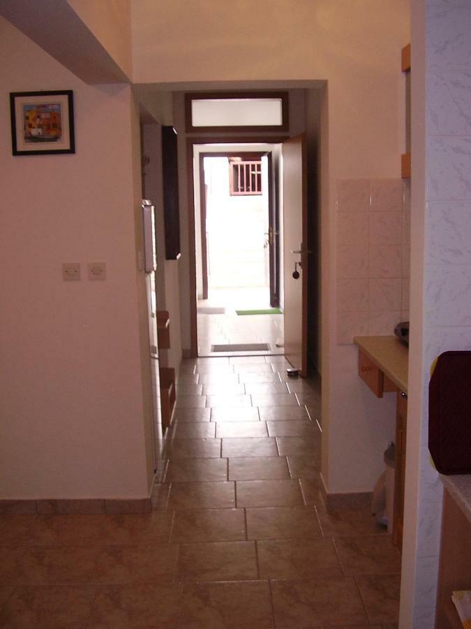 Apartments Meni ดราเก ภายนอก รูปภาพ